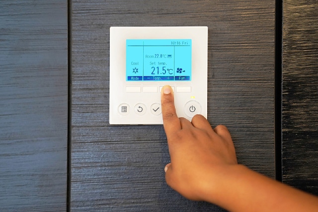 Should You Leave Your Aircon On Overnight or Use a Timer?